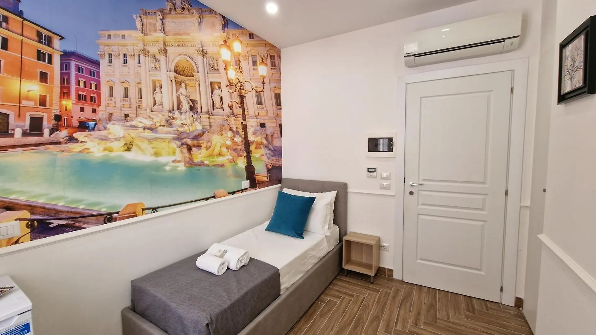 Susy'S Guest House - Room Trevi Rome Italy
